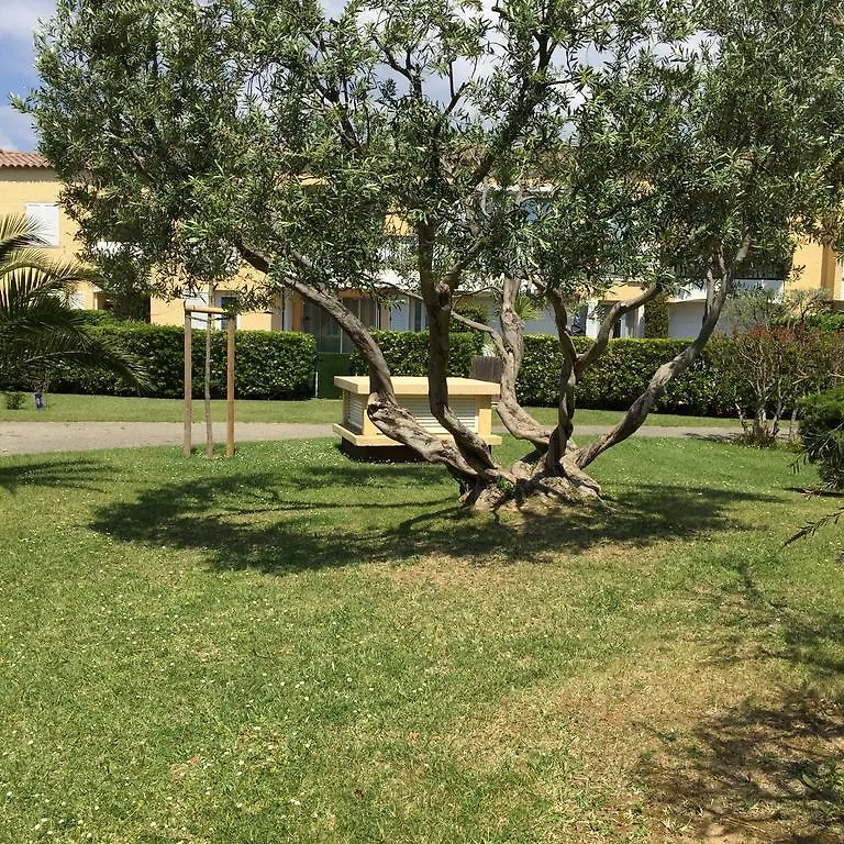 Cassis, Appartement 3 Chambres Avec Terrasse