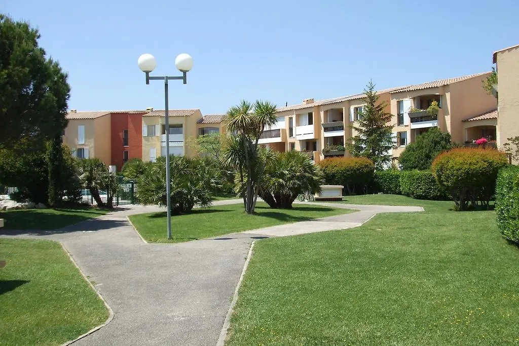 Apartment Avenue Des Terrasses Cassis 0*,  France