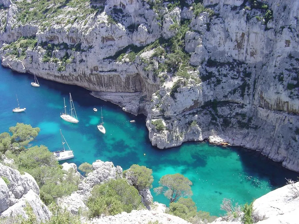 Apartment Avenue Des Terrasses Cassis France